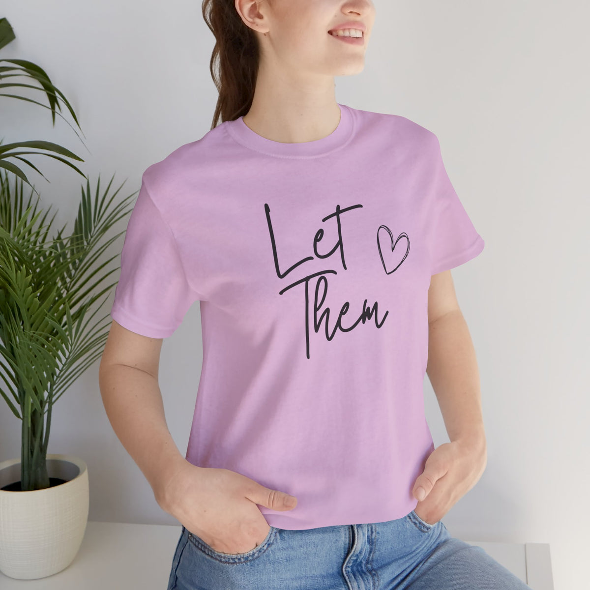 Let Them Heart Tee  Casual Script Graphic T-Shirt